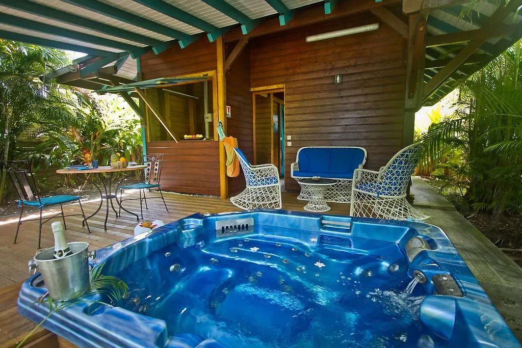 Blue R Aka Jade Et Jack Guest House Deshaies Country house
